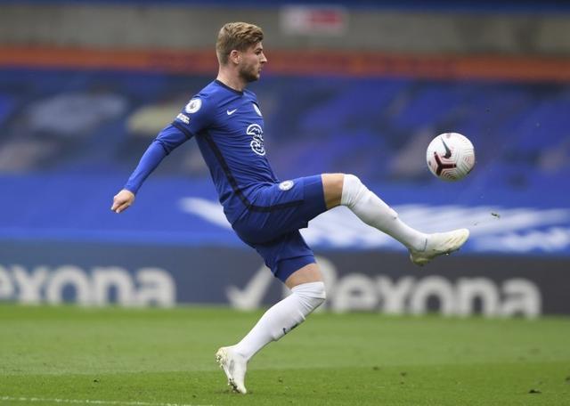 我懂用户晒视频：兰克尔趁队友客场比赛，去俱乐部偷队友的鞋