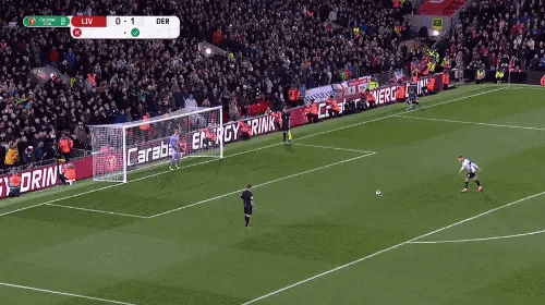 国家德比维尼修斯不满被换后，阿隆索让米利唐去跟他谈谈