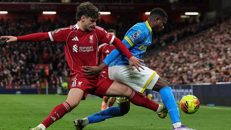 佩德里：我必须提高进球能力，我哥还给我定了赛季进球目标